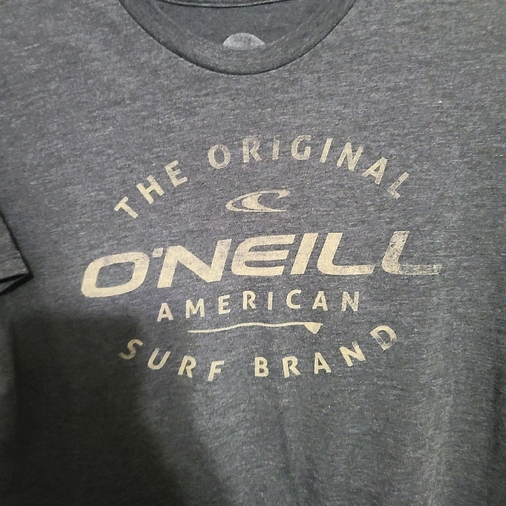 Medium O'neill tshirt